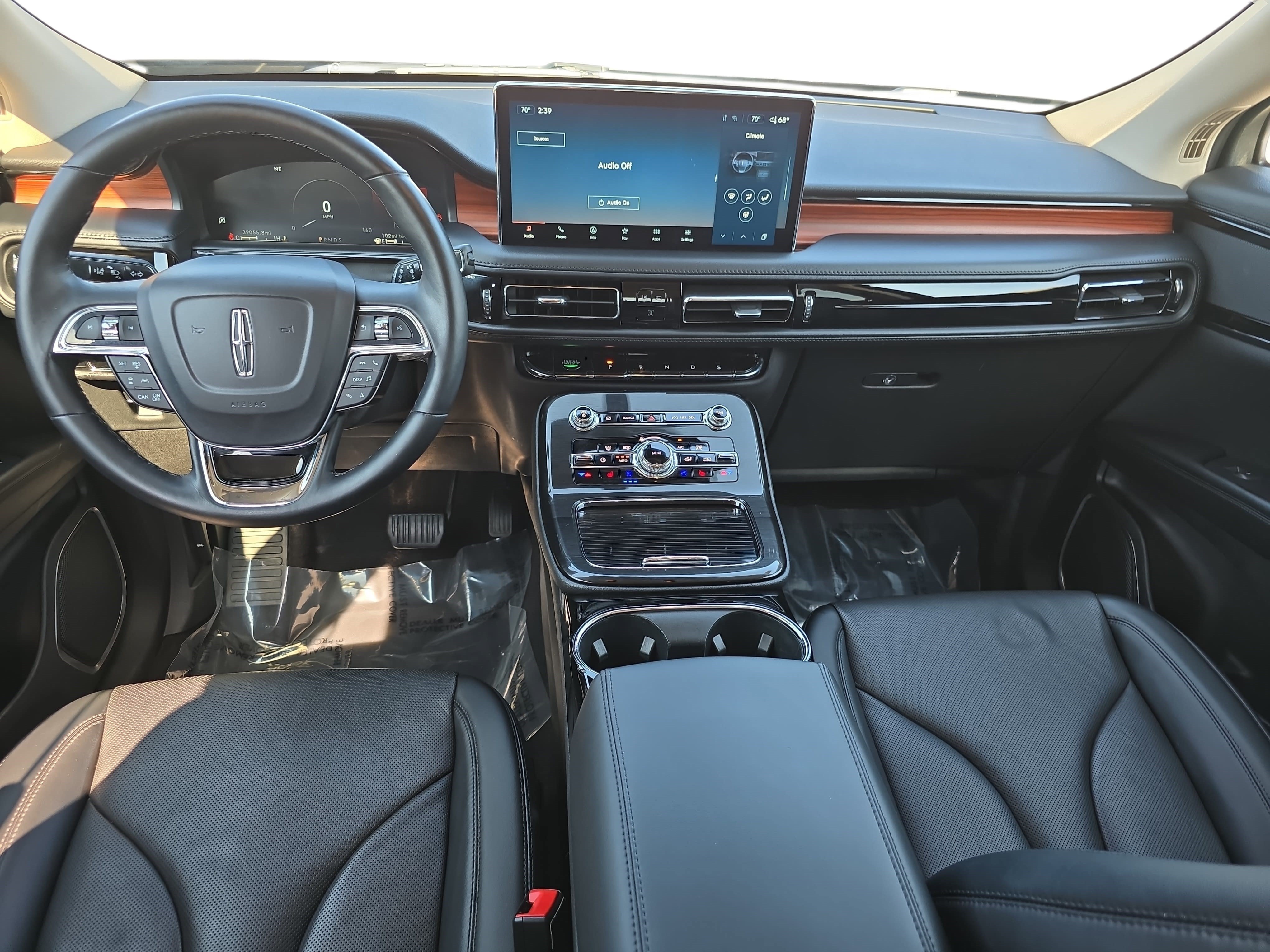 Certified 2023 Lincoln Nautilus Reserve AWD/4WD image 9