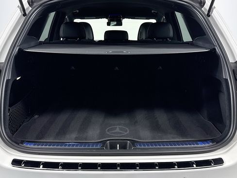 Certified 2026 Mercedes-Benz GLC 300 image 21