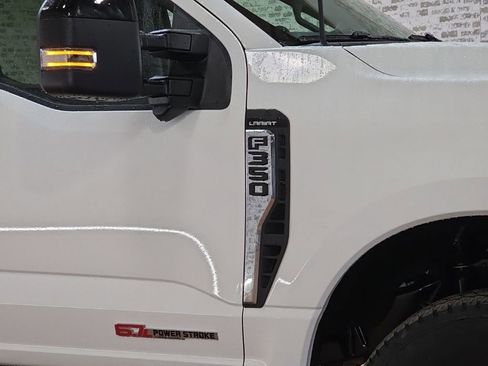 New 2026 Ford F350 Lariat image 10