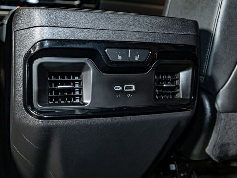 Used 2025 Chevrolet Silverado 1500 ZR2 w/ Technology Package image 27