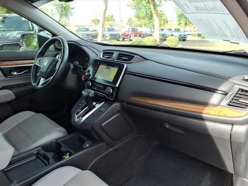 Used 2019 Honda CR-V Touring image 11
