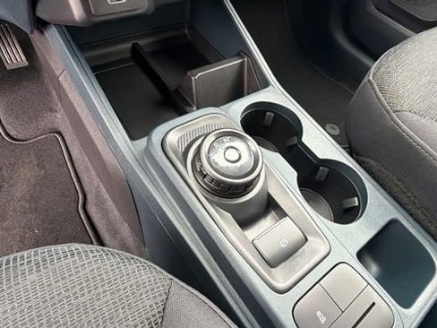 New 2025 Ford Maverick XL image 24