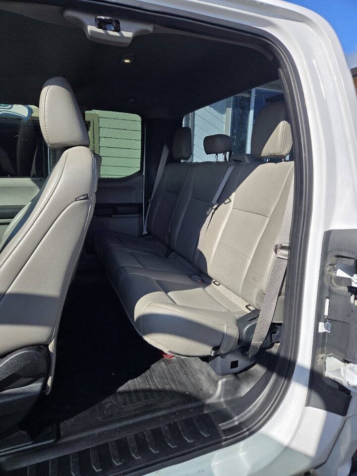 Used 2020 Ford F150 XL w/ Equipment Group 101A Mid RWD image 6