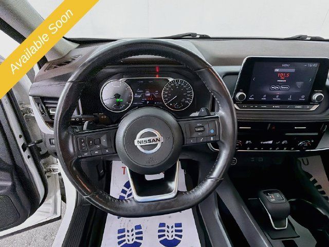 Used 2021 Nissan Rogue SV AWD/4WD image 11