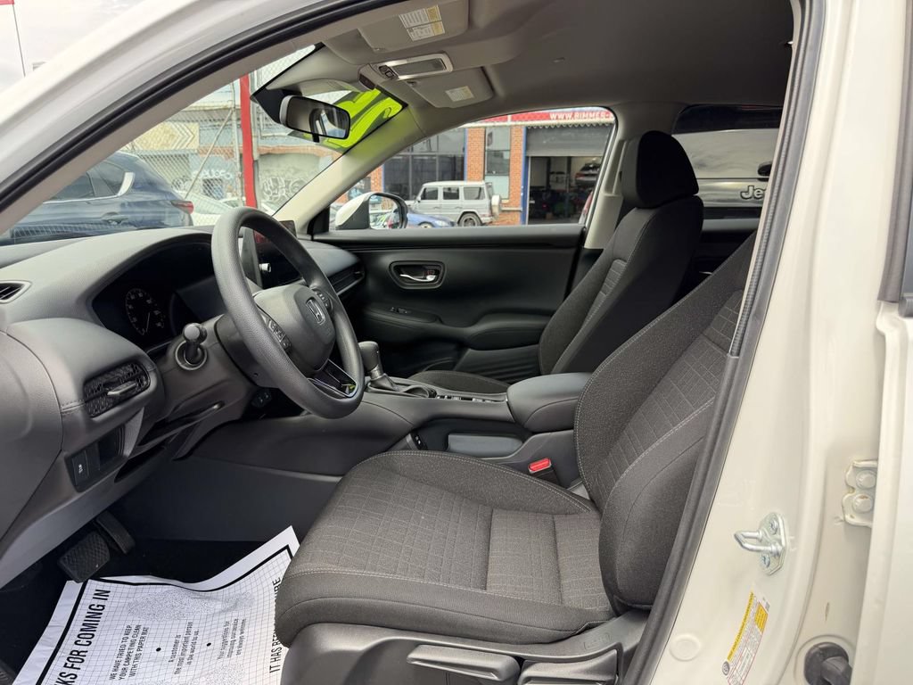 Used 2026 Honda HR-V LX image 20