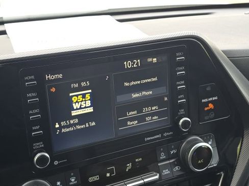 Used 2021 Toyota Highlander XSE image 29