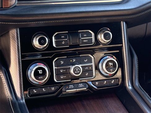 Used 2024 GMC Yukon XL Denali Ultimate image 24