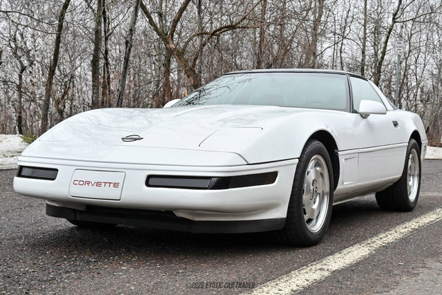 Used 1995 Chevrolet Corvette Coupe RWD image 14