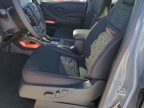 New 2026 Nissan Frontier PRO-4X w/ Pro-4x Convenience Package image 6