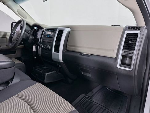 Used 2011 RAM 1500 Classic SLT AWD/4WD image 25