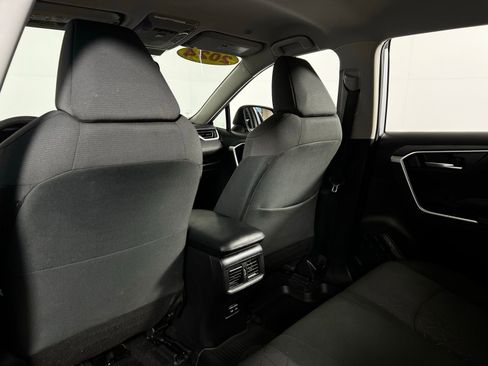 Certified 2024 Toyota RAV4 XLE image 20