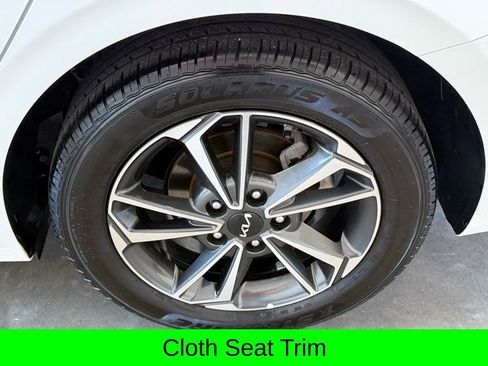 Used 2023 Kia Forte LXS image 10