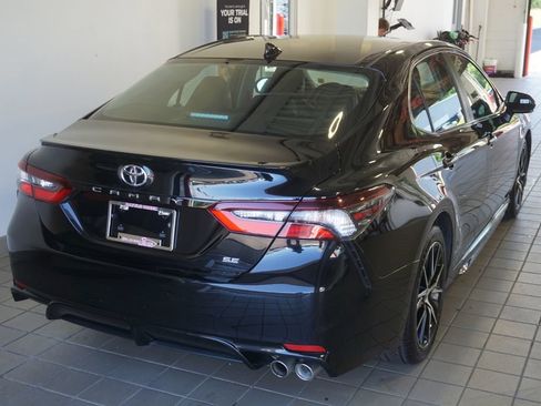 Used 2024 Toyota Camry SE FWD image 14