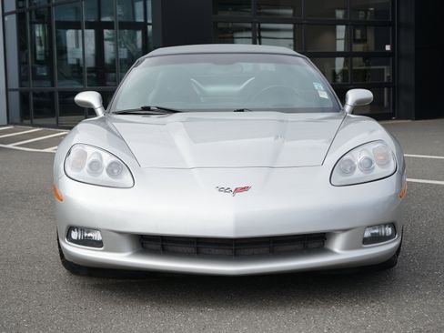 Used 2007 Chevrolet Corvette Convertible w/ Preferred Equipment Group image 12