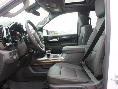 New 2026 Chevrolet Silverado 1500 LT Trail Boss w/ LT Trail Boss Premium Package AWD/4WD image 23