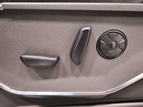 New 2026 Ford F250 Platinum w/ Platinum Plus Package AWD/4WD image 13