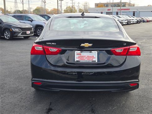 Used 2024 Chevrolet Malibu LT image 15