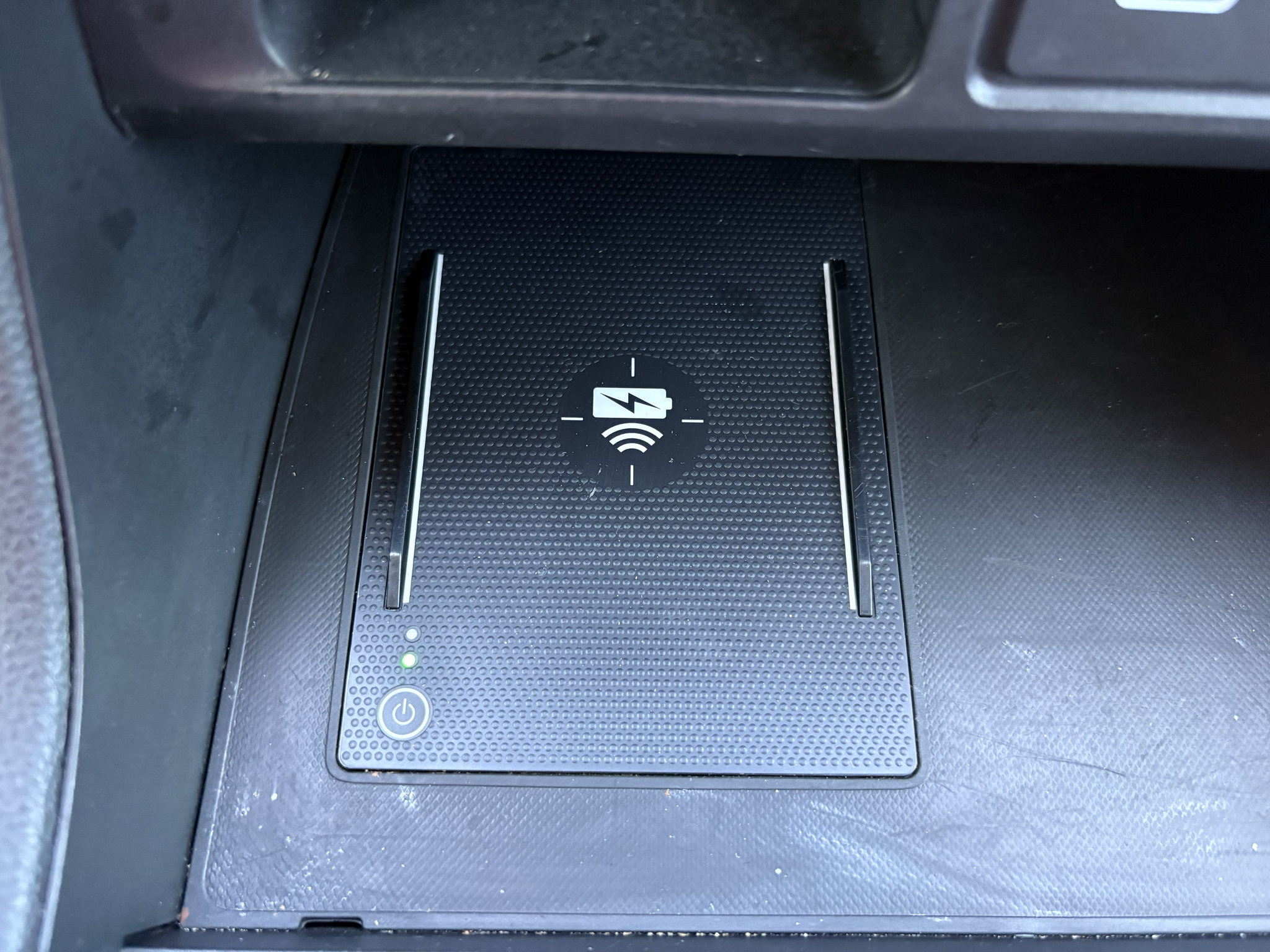 Used 2024 Honda Pilot Touring image 13
