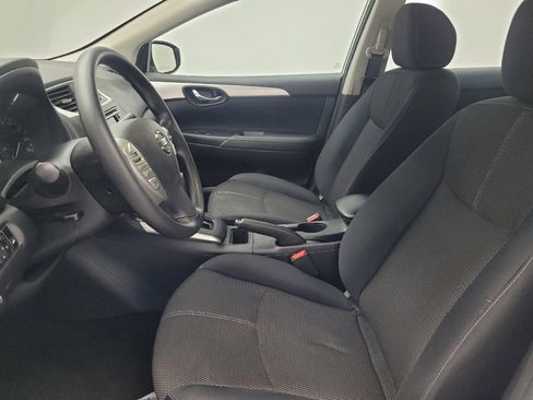 Used 2017 Nissan Sentra S image 17
