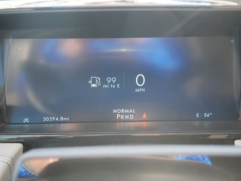 Used 2023 Lincoln Navigator Reserve image 28