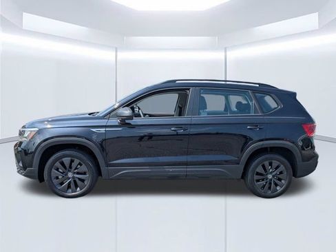 Used 2022 Volkswagen Taos S FWD image 6