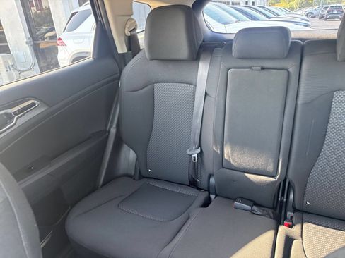 Used 2026 Kia Sportage LX FWD image 39