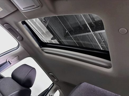 Used 2026 Honda CR-V EX image 19