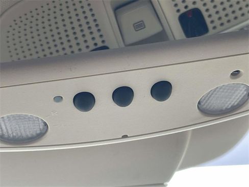 Used 2015 Mercedes-Benz S 550 Sedan image 25