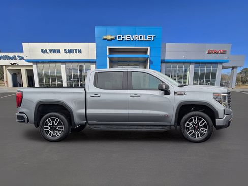 Used 2026 GMC Sierra 1500 AT4 w/ AT4 Premium Package AWD/4WD image 7
