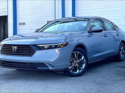 Used 2024 Honda Accord EX-L image 2