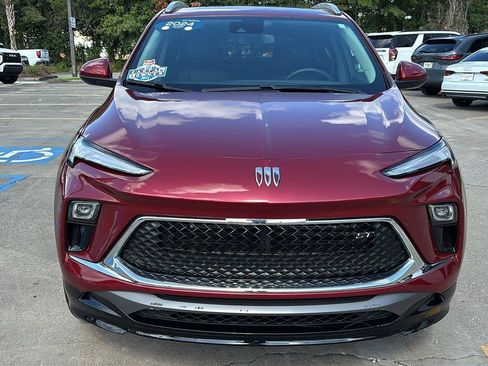 Certified 2024 Buick Encore GX Sport Touring FWD image 2