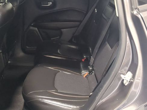 Used 2018 Jeep Compass Limited w/ Navigation Group FWD image 23