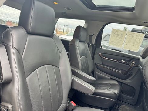 Used 2016 GMC Acadia Denali image 45