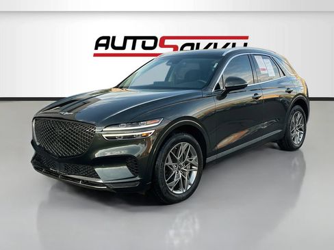 Used 2025 Genesis GV70 2.5T w/ Advanced Package AWD/4WD image 3