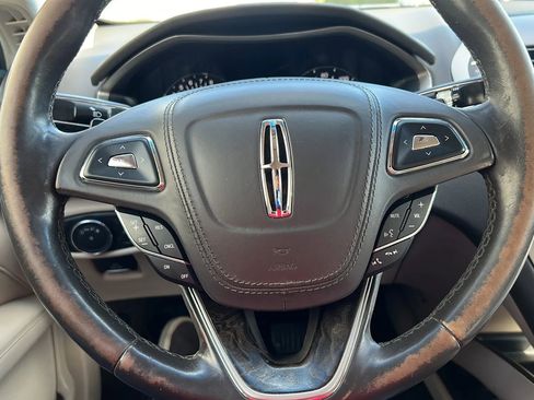 Used 2017 Lincoln MKZ Select w/ Select Plus Package image 24