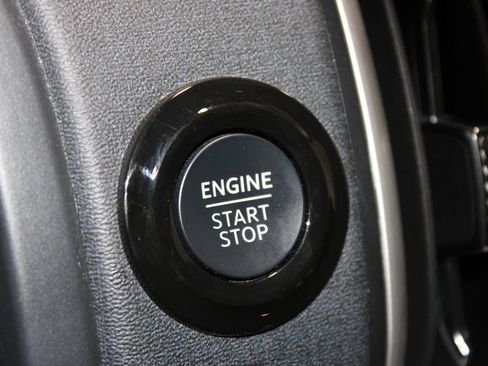 Used 2025 Ford Expedition Active RWD image 42