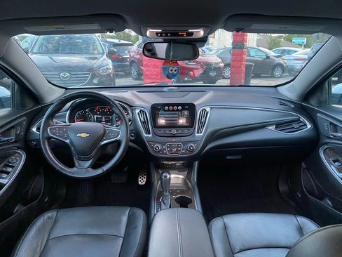Used 2016 Chevrolet Malibu Premier w/ Driver Confidence Package image 5