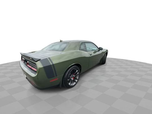 Used 2021 Dodge Challenger R/T Scat Pack w/ Shaker Package RWD image 4