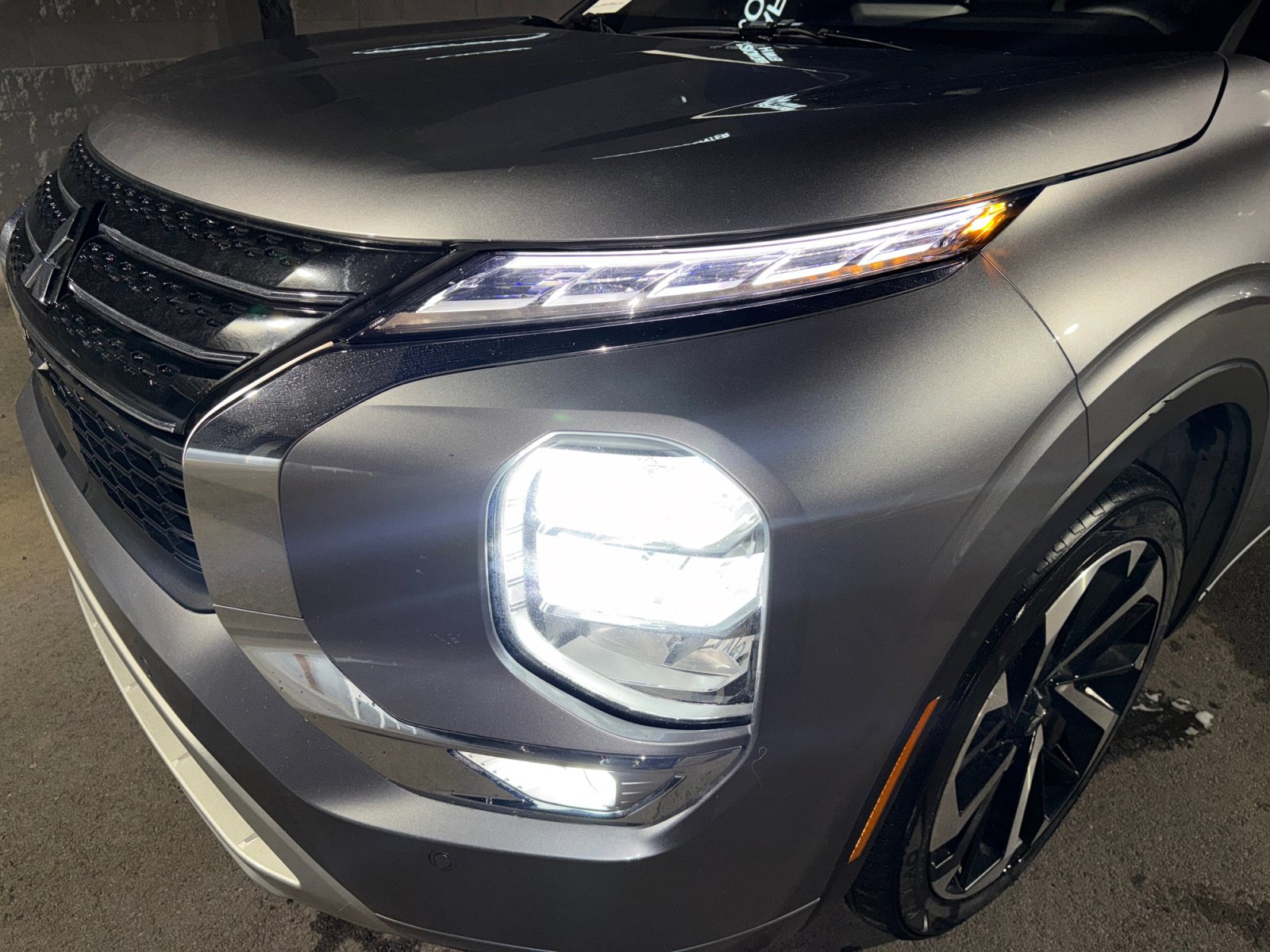 Used 2022 Mitsubishi Outlander SEL FWD image 9