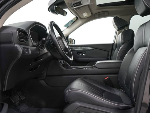 Used 2024 Honda Pilot Elite image 25