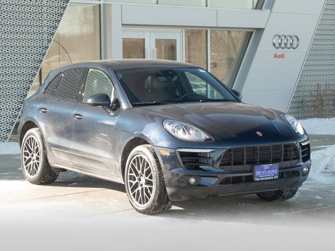 Used 2018 Porsche Macan S image 2