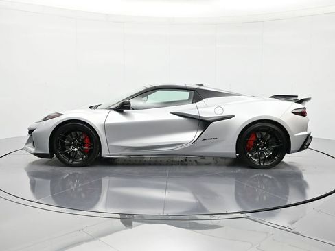 New 2026 Chevrolet Corvette Z06 w/ Battery Protection Package image 9
