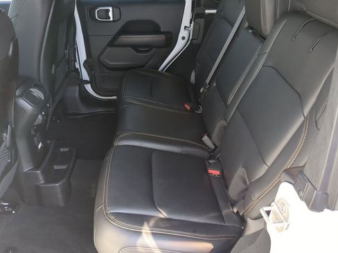 Used 2024 Jeep Wrangler Sahara w/ Technology Group image 14