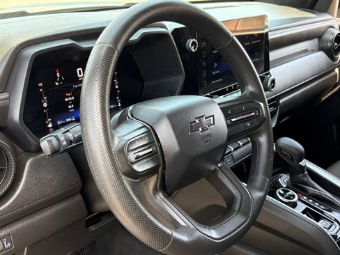 Used 2023 Chevrolet Colorado Trail Boss w/ Advanced Trailering Package AWD/4WD image 9