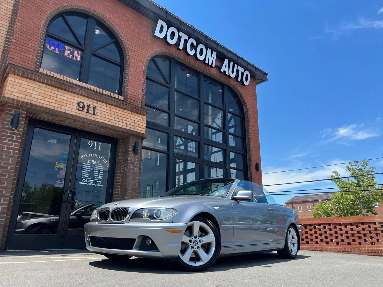 Used 2004 BMW 325Ci Convertible RWD image 3