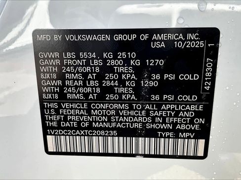 New 2026 Volkswagen Atlas Cross Sport SE image 18