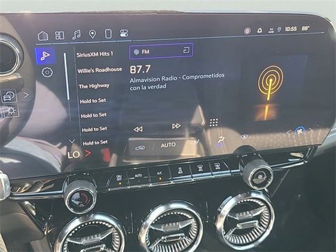 New 2025 Chevrolet Blazer EV LT image 30