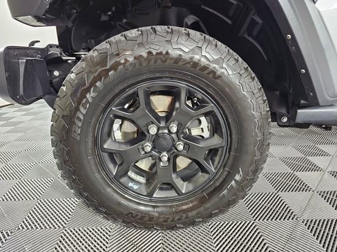 Used 2021 Jeep Wrangler Unlimited Sport image 10