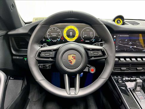 Used 2026 Porsche 911 Carrera 4 GTS image 17