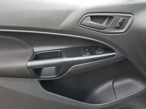 Used 2018 Ford Transit Connect XL FWD image 12